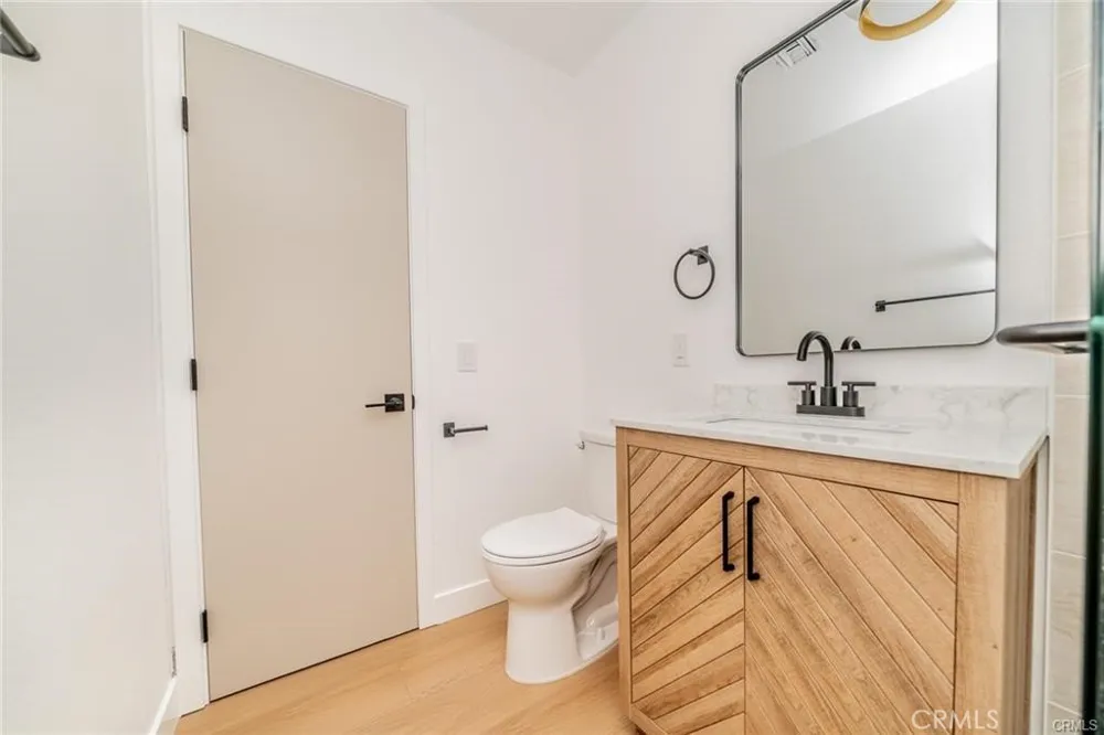 652 E Yale Street Ontario, CA 91764