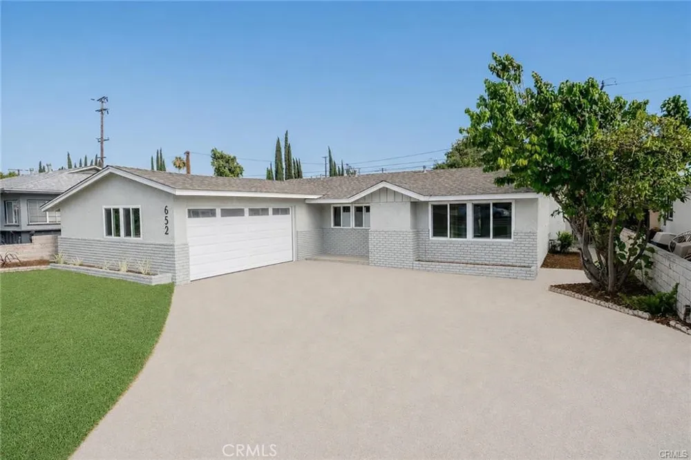 652 E Yale Street Ontario, CA 91764
