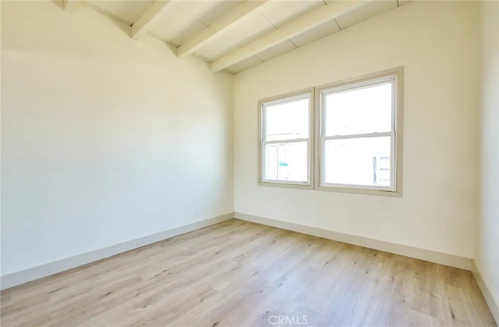 1407 S Hillford Avenue Compton, CA 90220
