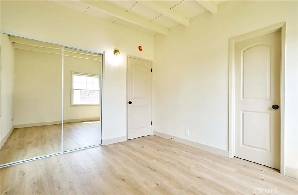 1407 S Hillford Avenue Compton, CA 90220