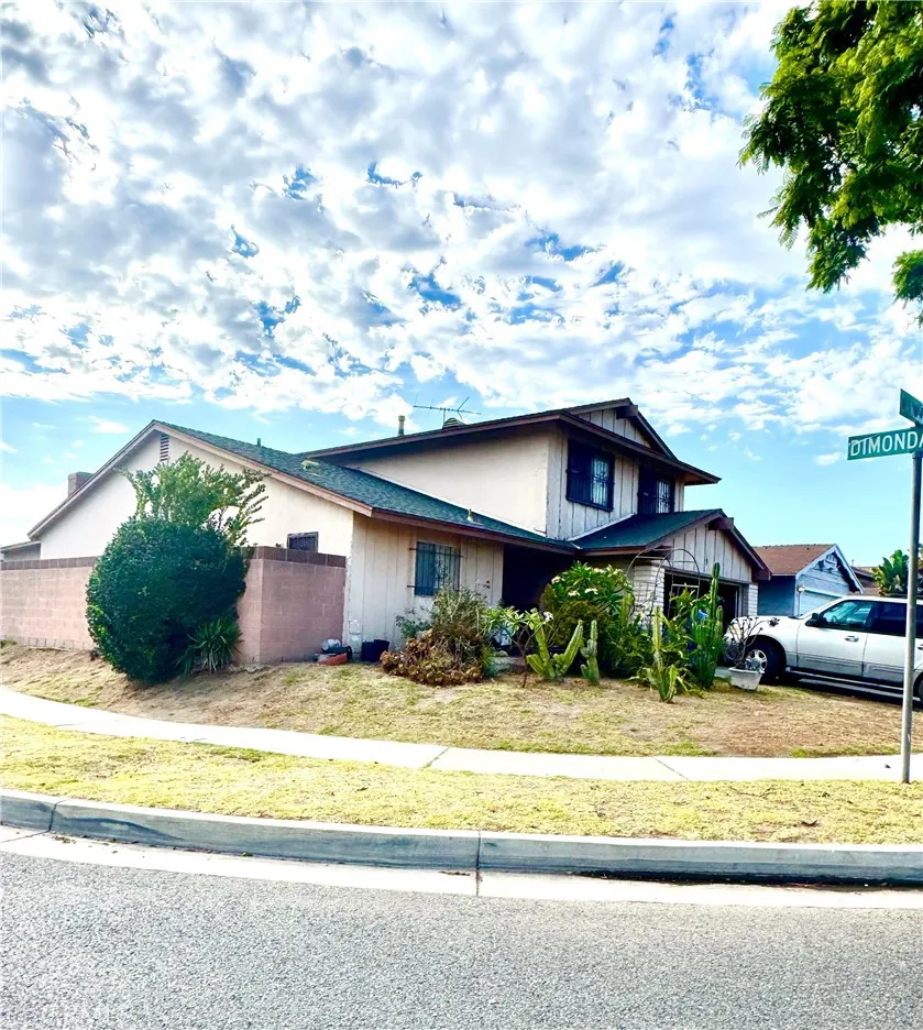 20123 Camba Carson, CA 90746