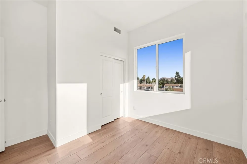 9613 Juniper Avenue #19 Fontana, CA 92335