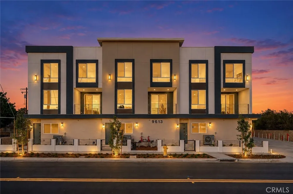 9613 Juniper Avenue #19 Fontana, CA 92335