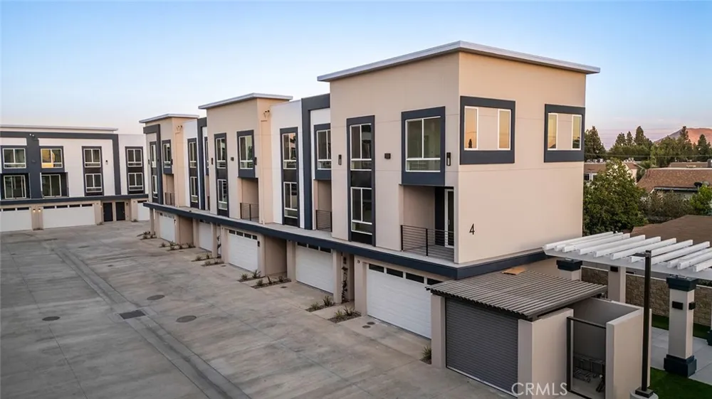 9613 Juniper Avenue #19 Fontana, CA 92335