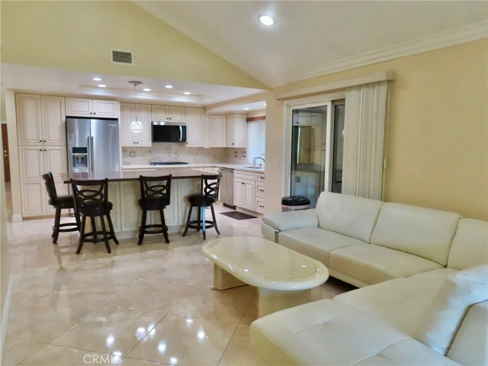 1146 Dawn Ridge Way Covina, CA 91724