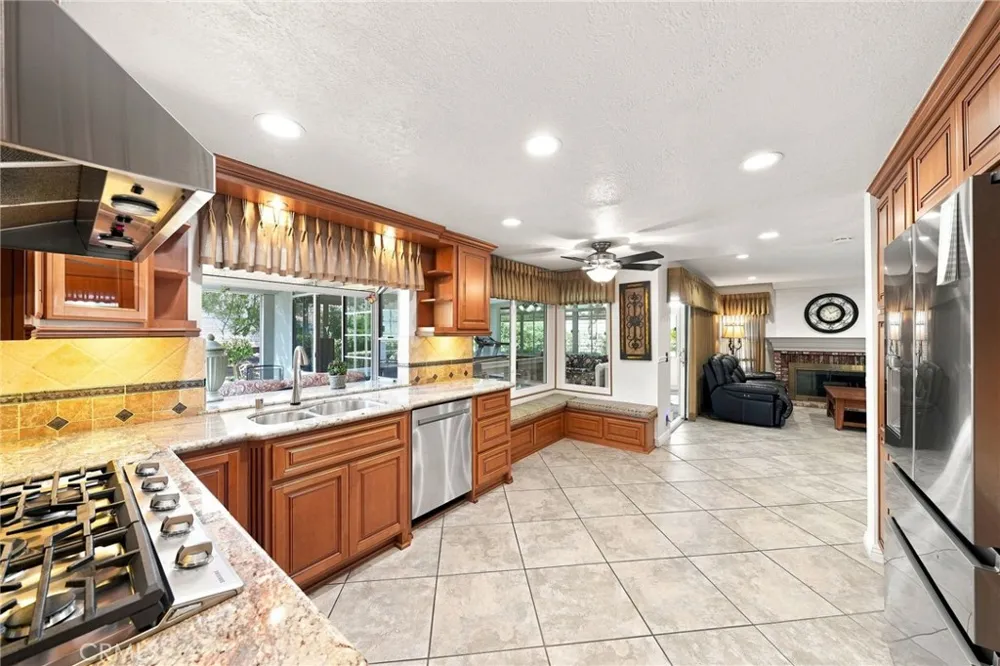 1420 Paseo Marlena San Dimas, CA 91773
