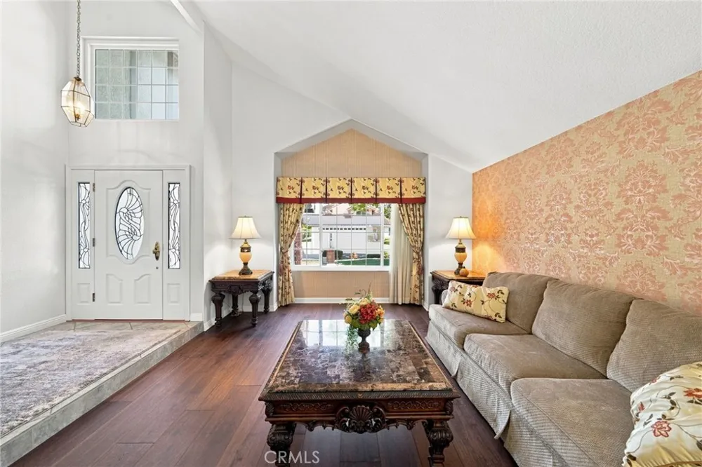 1420 Paseo Marlena San Dimas, CA 91773
