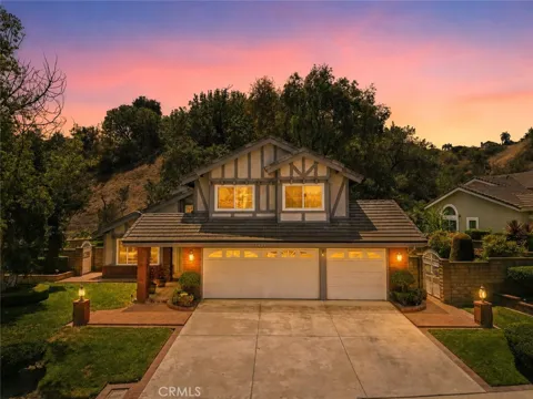 1420 Paseo Marlena