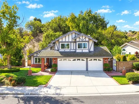 1420 Paseo Marlena