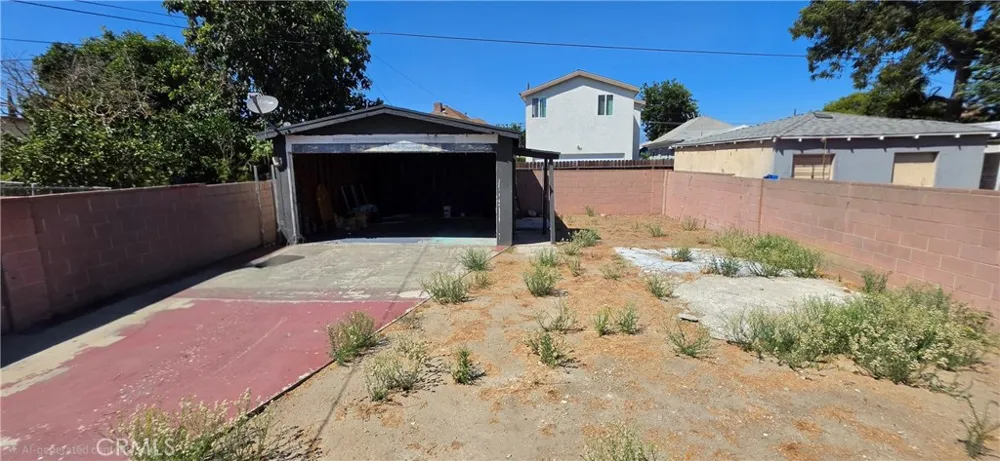 1583 E Martin Luther King Jr Los Angeles, CA 90011