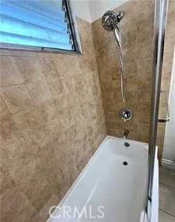 469 E Algrove #6 Covina, CA 91723
