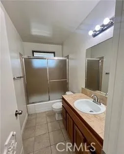 469 E Algrove #6 Covina, CA 91723