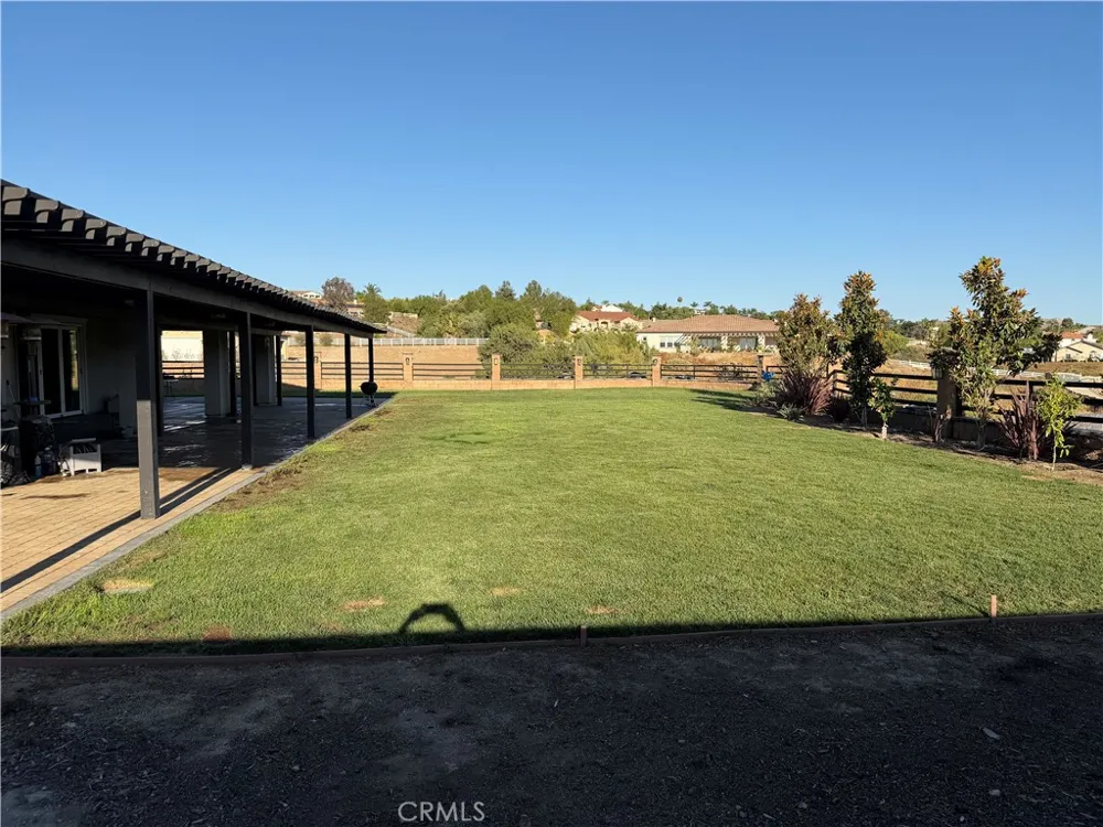 16277 Amberleaf Court Riverside, CA 92504