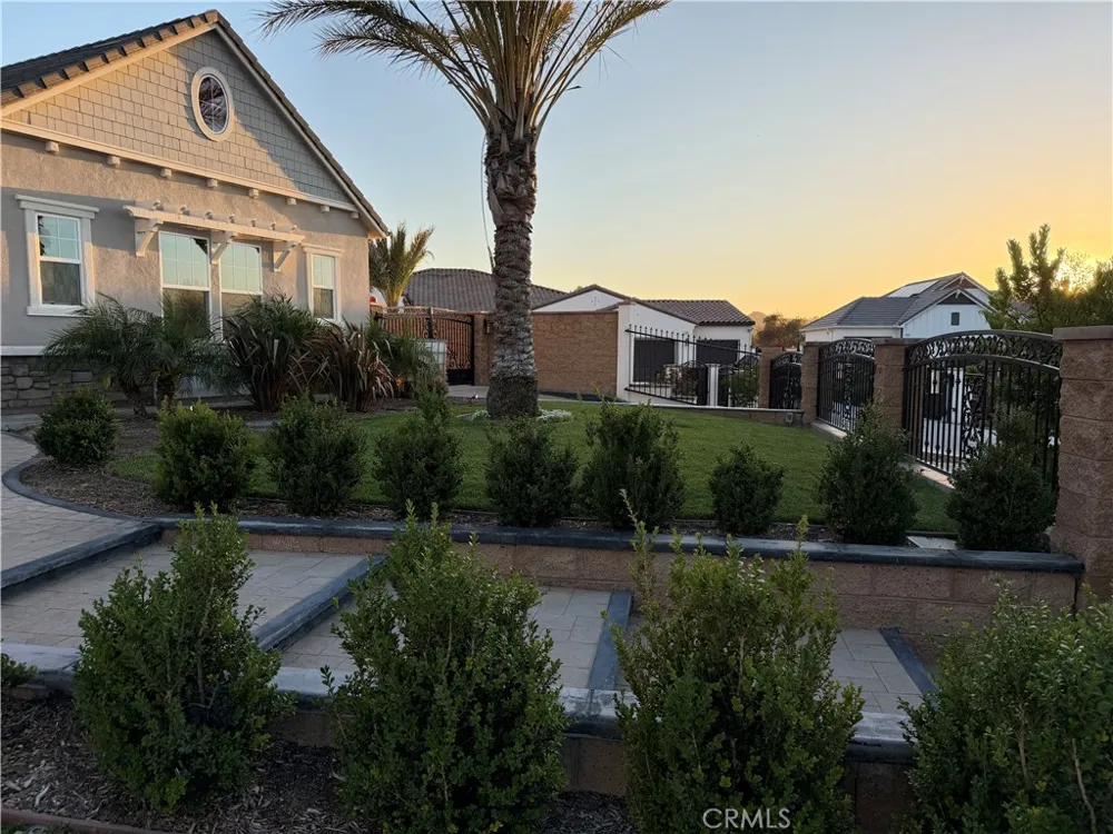 16277 Amberleaf Court Riverside, CA 92504