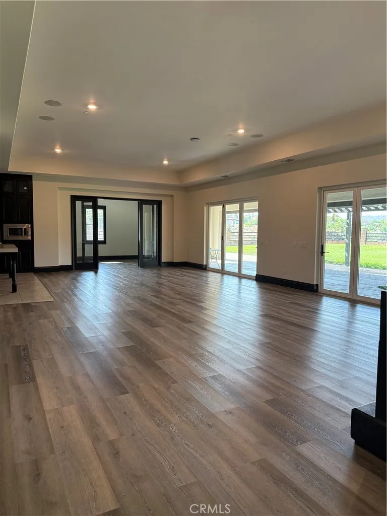 16277 Amberleaf Court Riverside, CA 92504