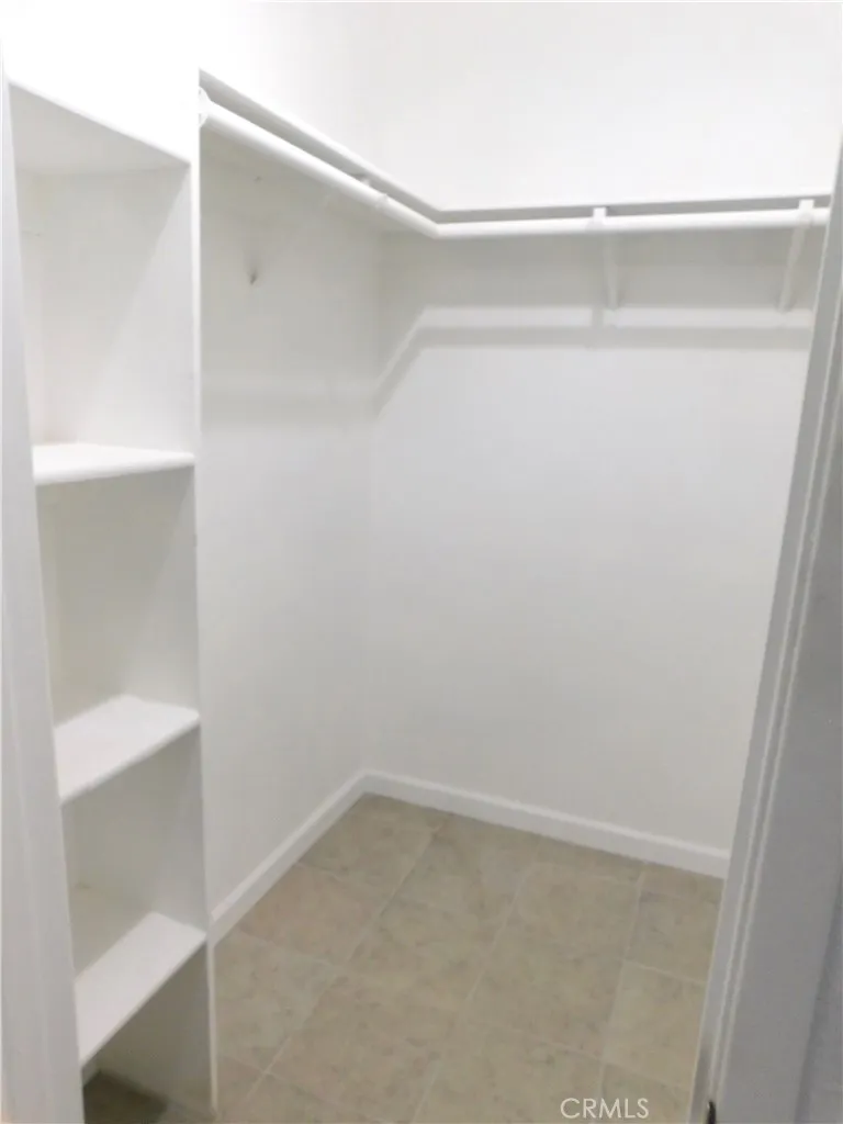 8260 Viburnum California City, CA 93505