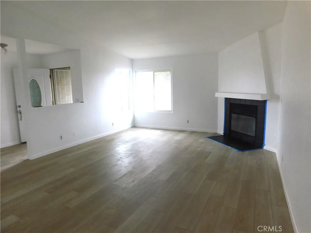 8260 Viburnum California City, CA 93505