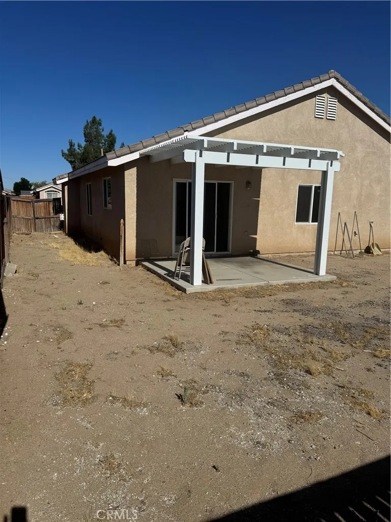 18795 Dogwood Court Adelanto, CA 92301