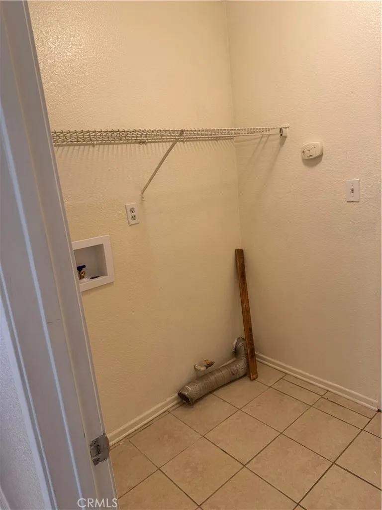 18795 Dogwood Court Adelanto, CA 92301