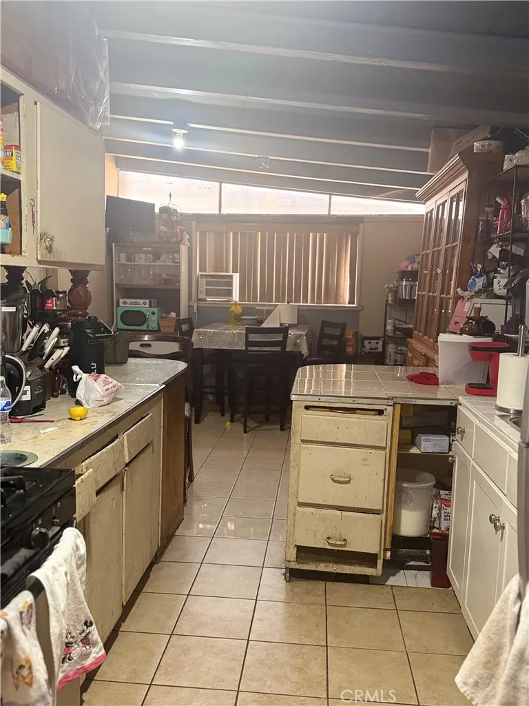 17744 Gemini Street La Puente, CA 91744