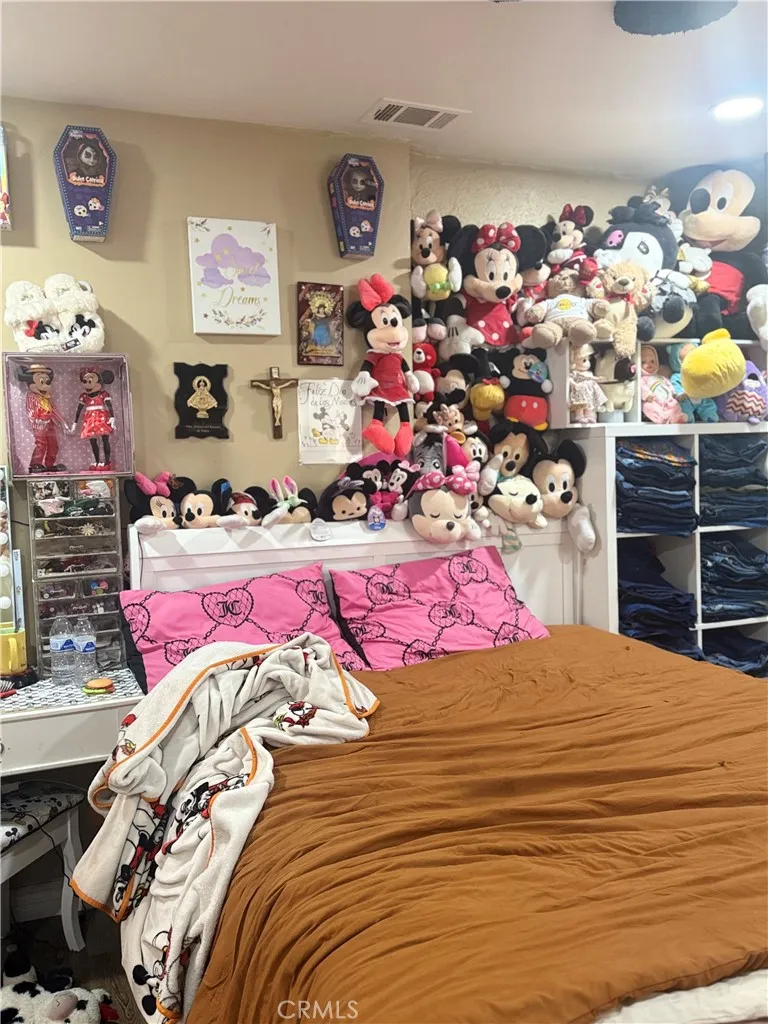 17744 Gemini Street La Puente, CA 91744