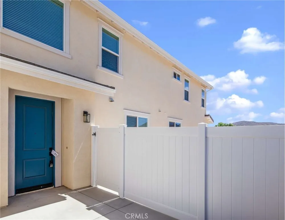 5852 Norwood Avenue Riverside, CA 92505