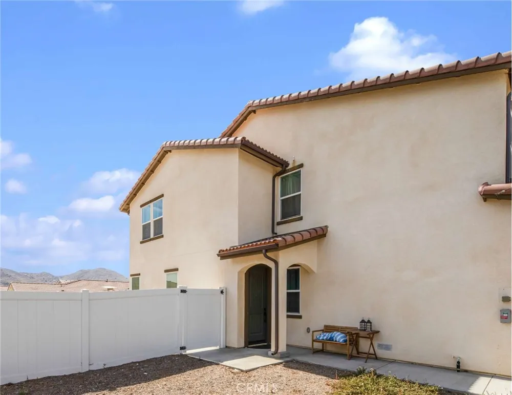 5852 Norwood Avenue Riverside, CA 92505