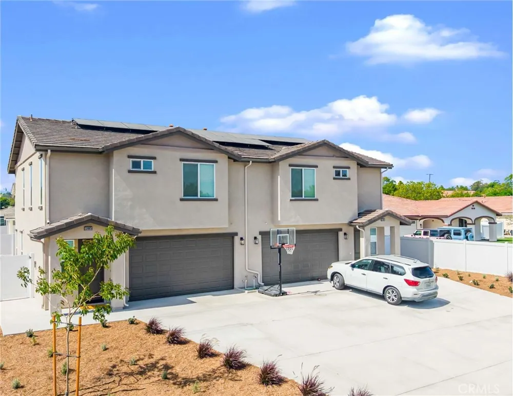 5852 Norwood Avenue Riverside, CA 92505