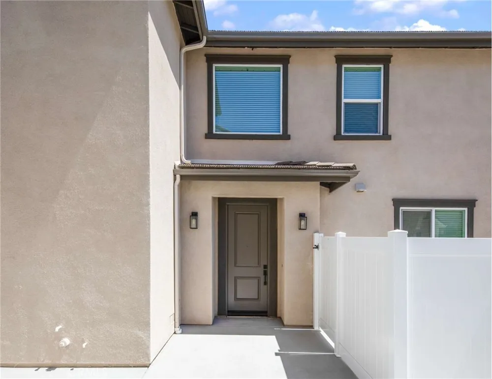 5852 Norwood Avenue Riverside, CA 92505