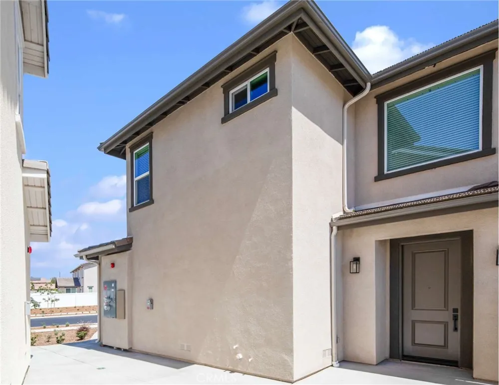 5852 Norwood Avenue Riverside, CA 92505