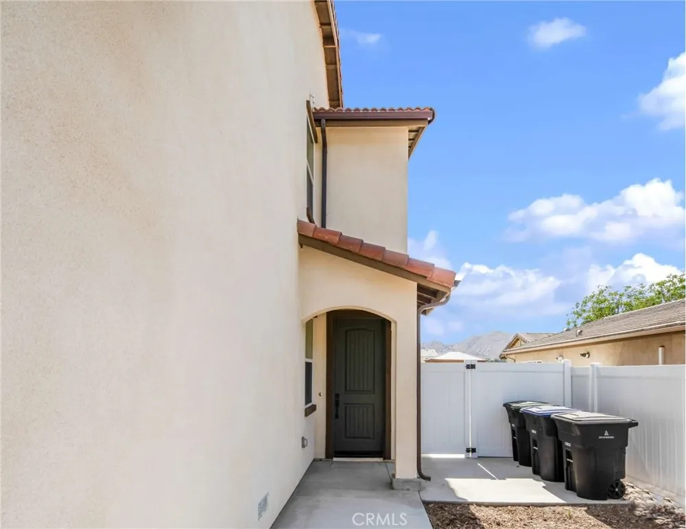 5852 Norwood Avenue Riverside, CA 92505