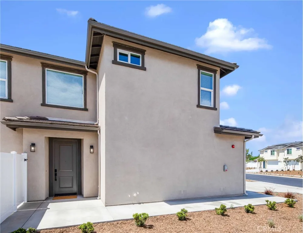 5852 Norwood Avenue Riverside, CA 92505