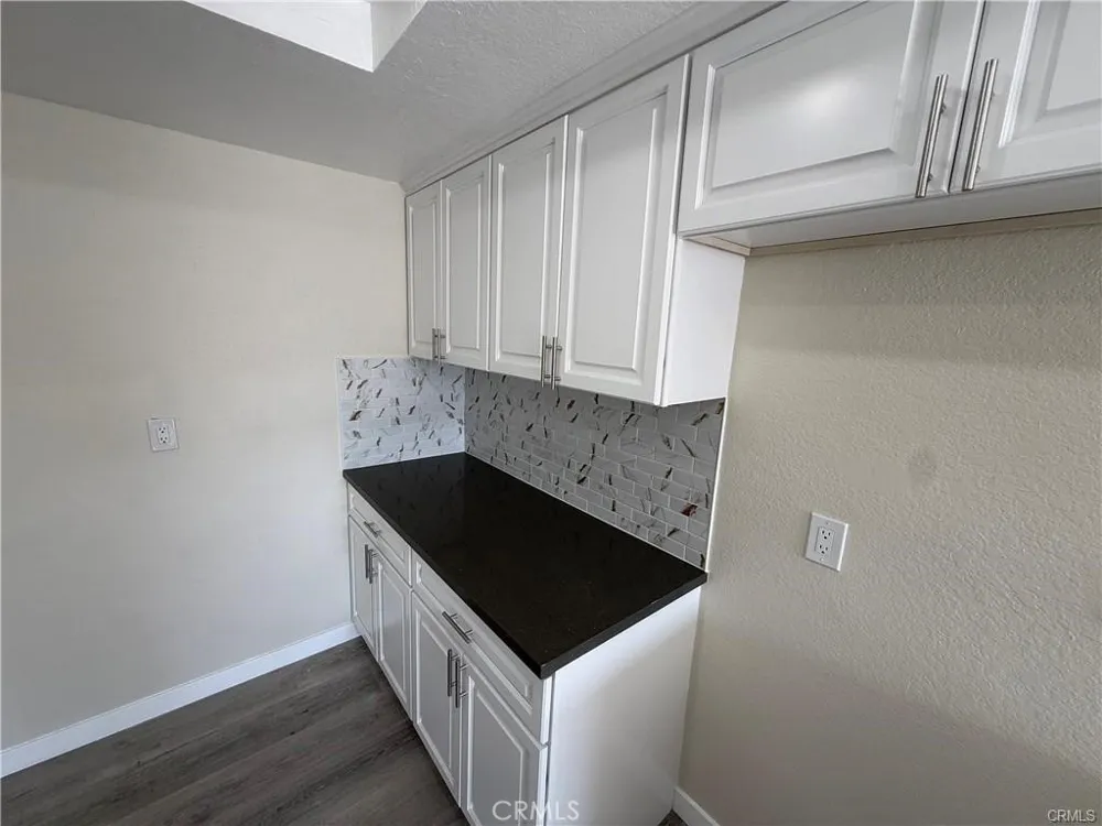 16970 Marygold #1 Fontana, CA 92335