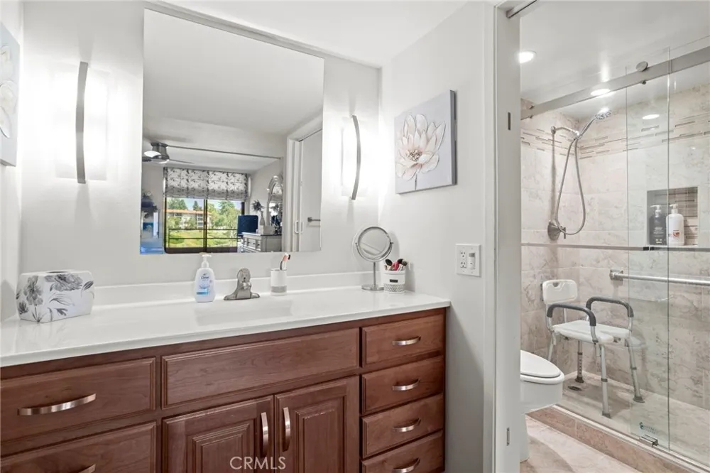 24055 Paseo Del Lago #559 Laguna Woods, CA 92637