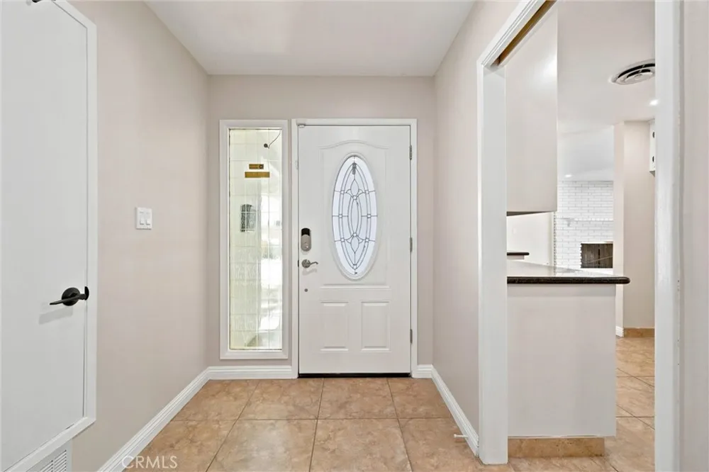 3267 Mulberry Bakersfield, CA 93301