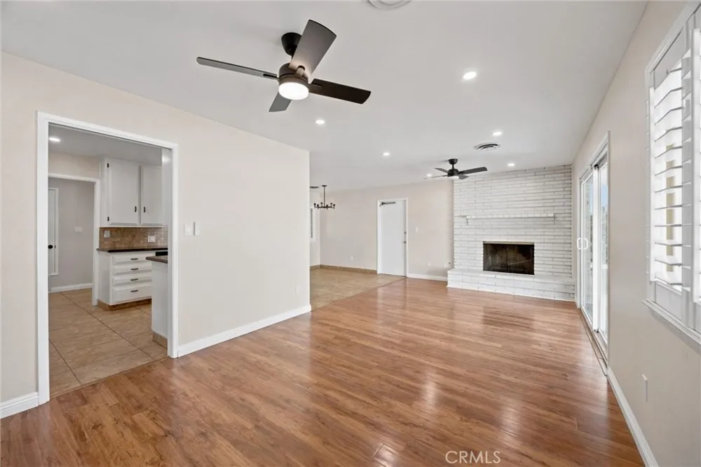 3267 Mulberry Bakersfield, CA 93301