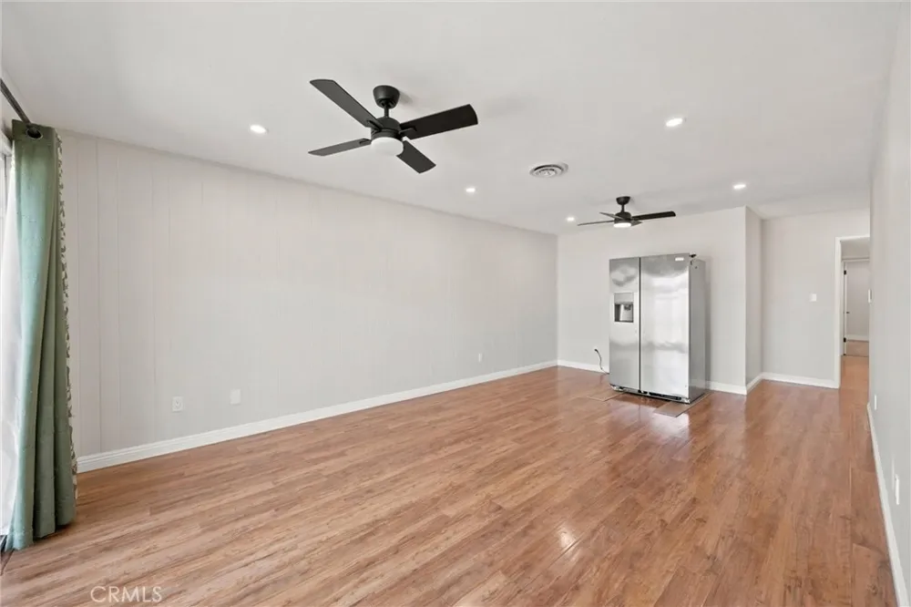 3267 Mulberry Bakersfield, CA 93301