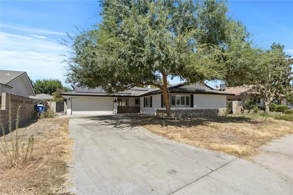 3267 Mulberry Bakersfield, CA 93301