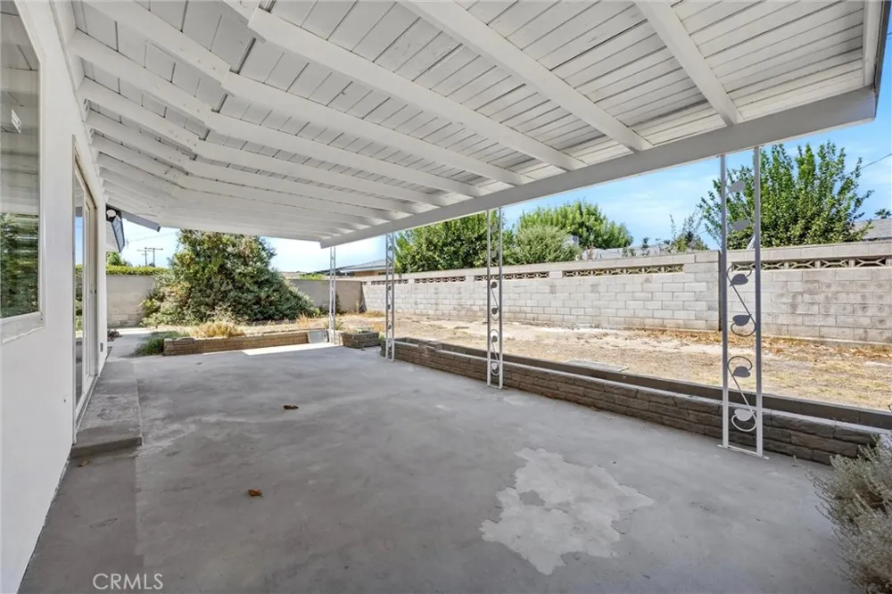 3267 Mulberry Bakersfield, CA 93301