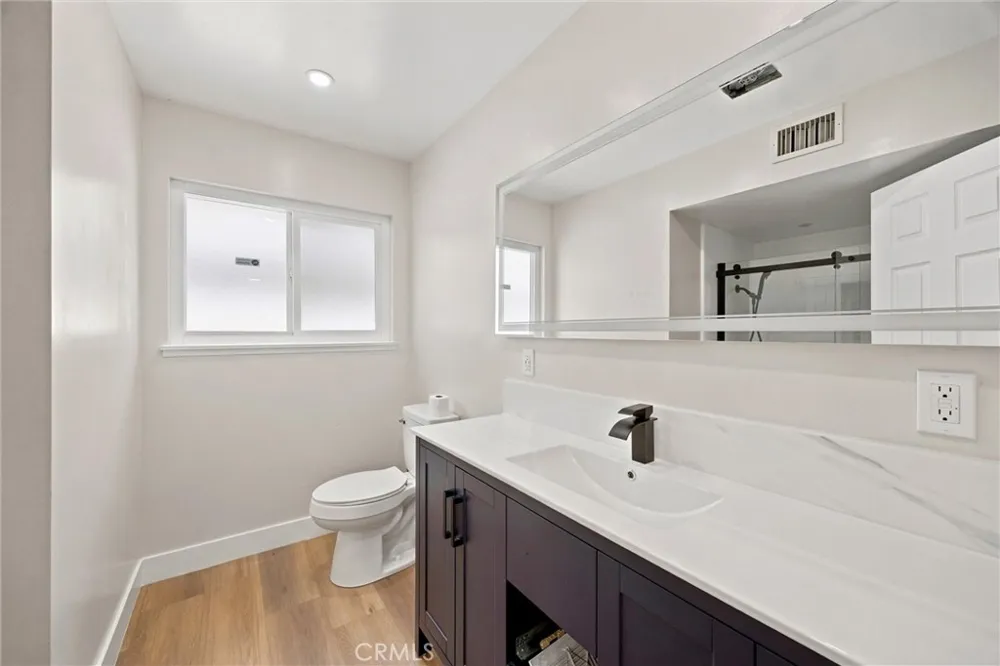 3267 Mulberry Bakersfield, CA 93301