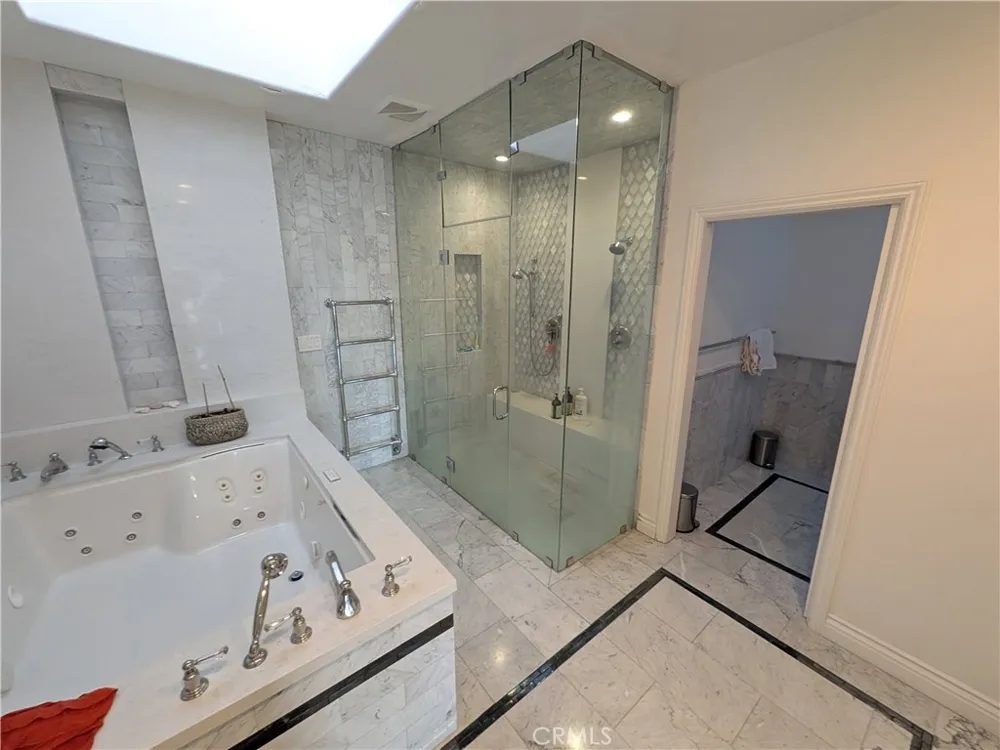 3742 Hollins Claremont, CA 91711
