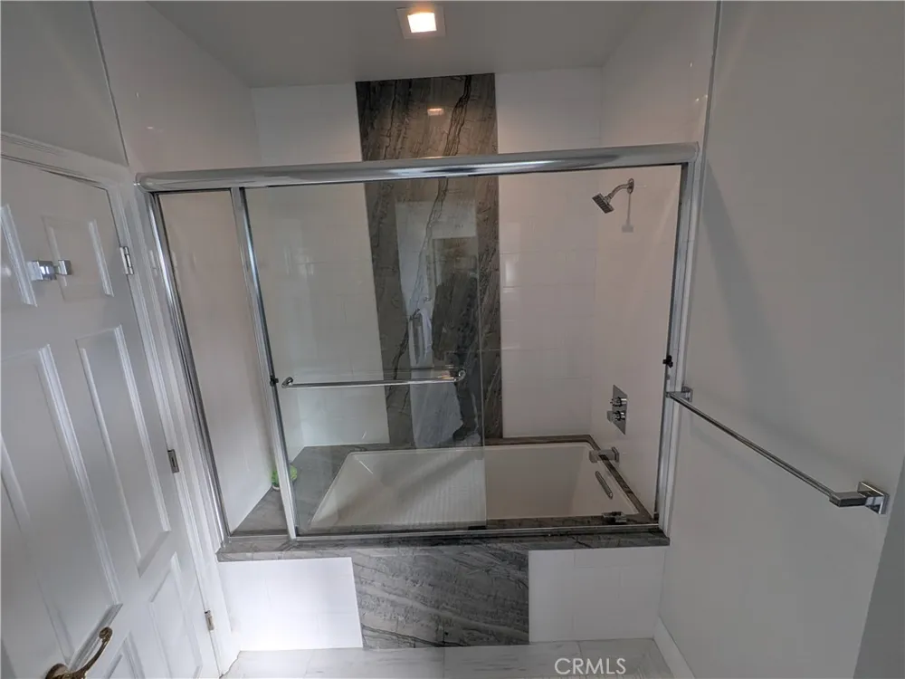 3742 Hollins Claremont, CA 91711