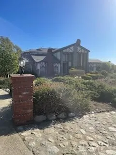 3742 Hollins Claremont, CA 91711