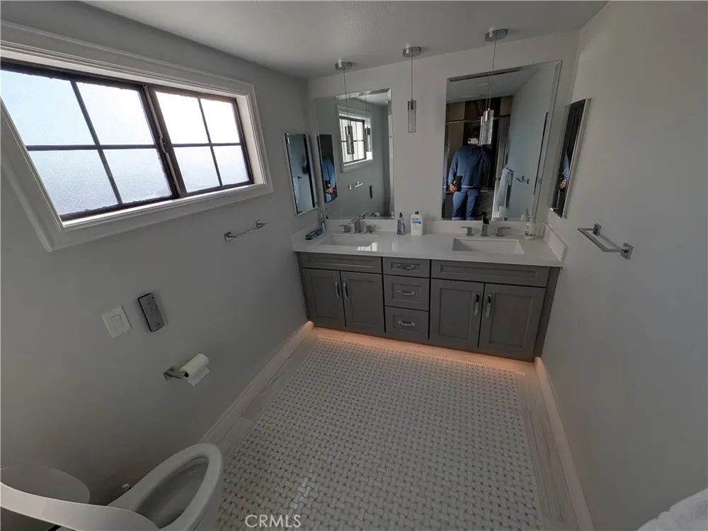 3742 Hollins Claremont, CA 91711