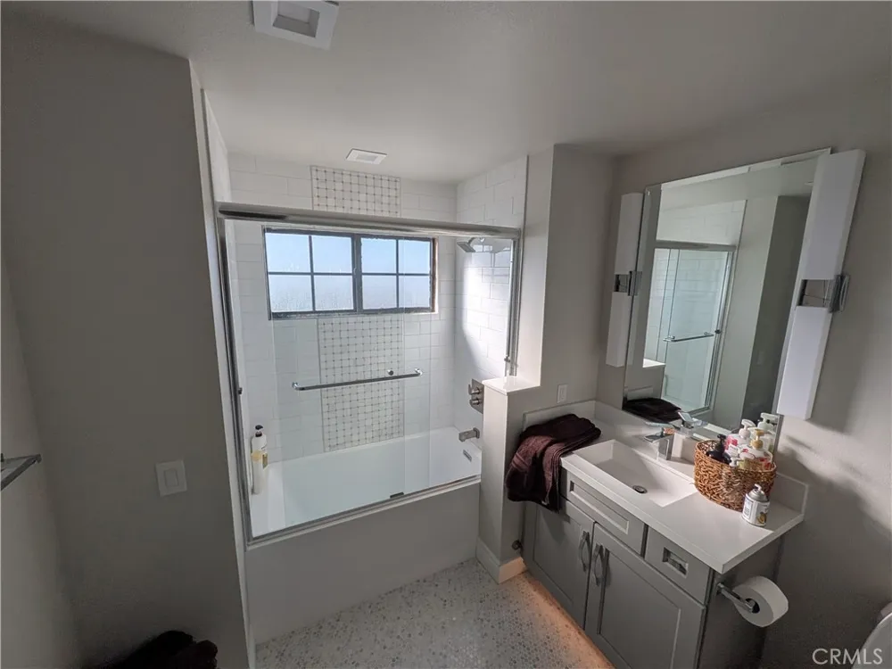 3742 Hollins Claremont, CA 91711