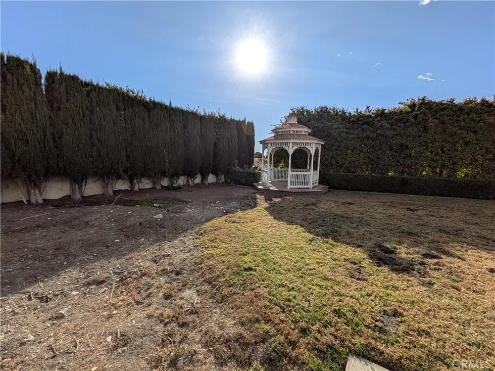 3742 Hollins Claremont, CA 91711