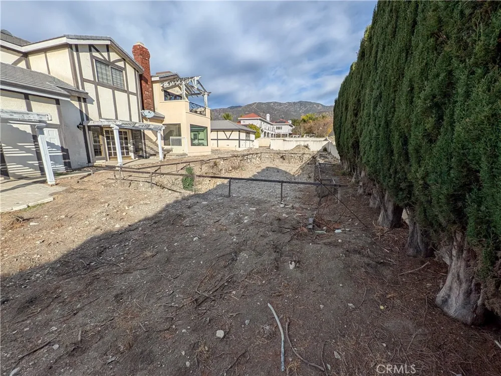 3742 Hollins Claremont, CA 91711