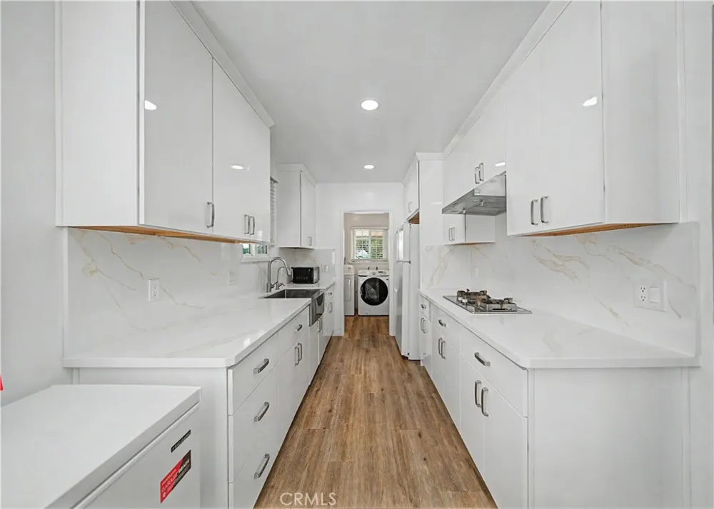 16156 Flamstead Hacienda Heights, CA 91745