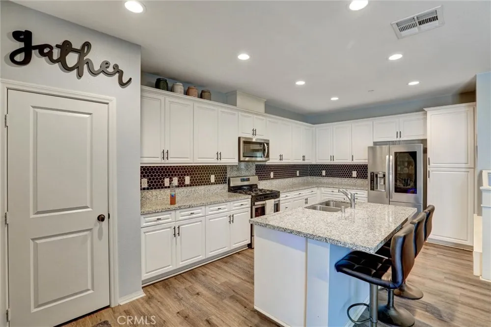 2785 E Berry Loop Privado Ontario, CA 91761