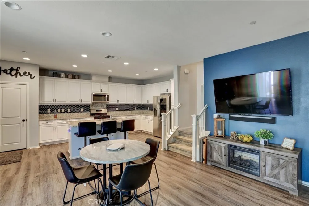 2785 E Berry Loop Privado Ontario, CA 91761